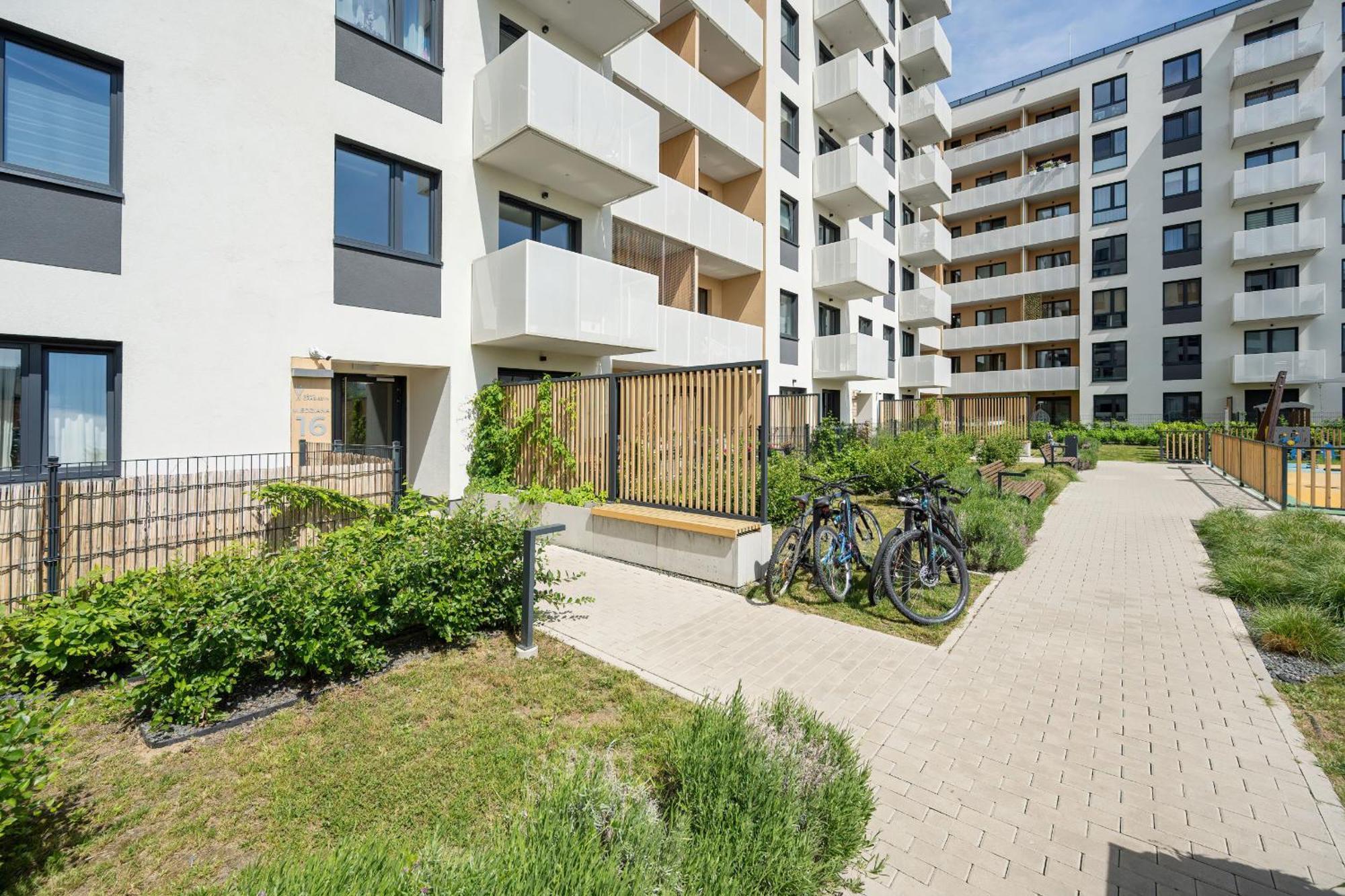 Miedziana Bright Apartment With Balcony And Parking Wroclaw By Noclegi Renters Eksteriør billede